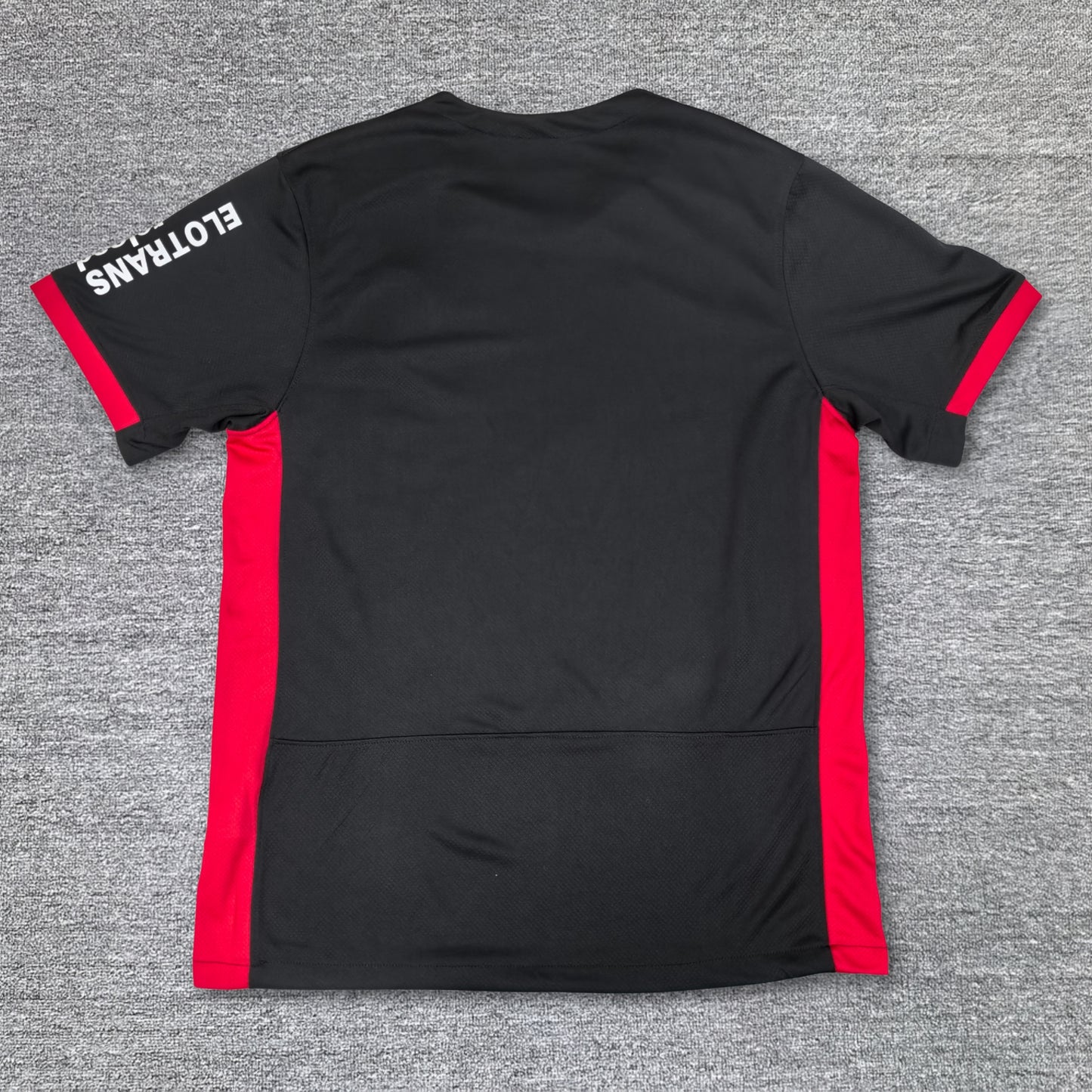 Maillot Frankfurt Extérieur 24/25