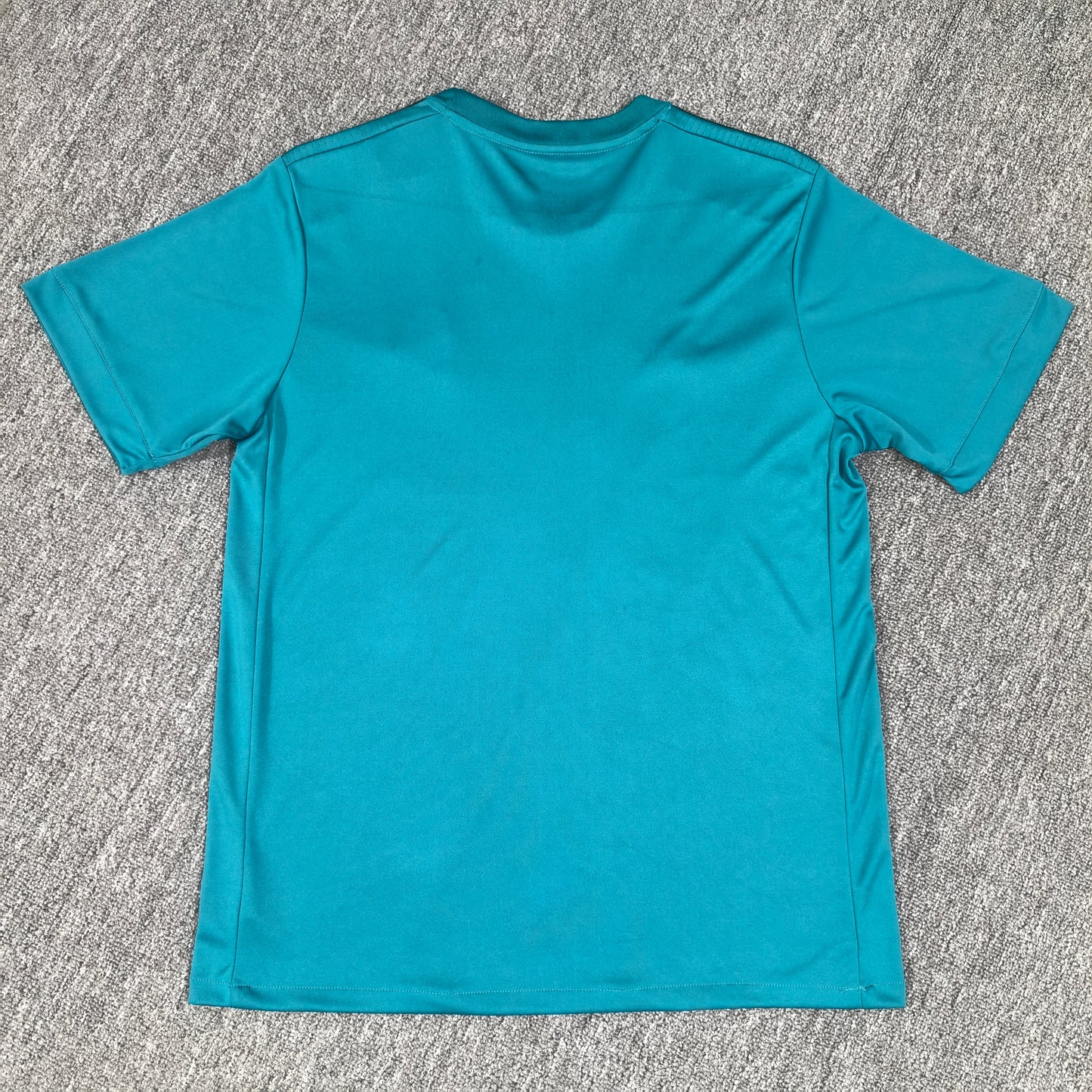 Real Madrid Retro Jersey 17/18