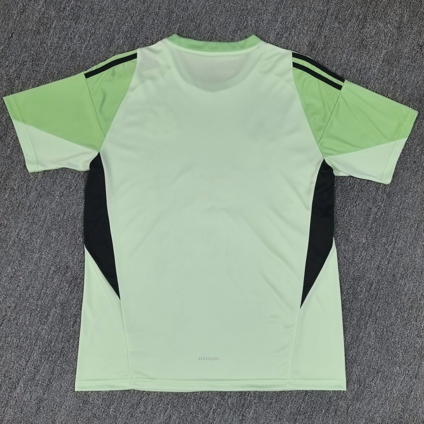 Newcastle 25/26 jersey