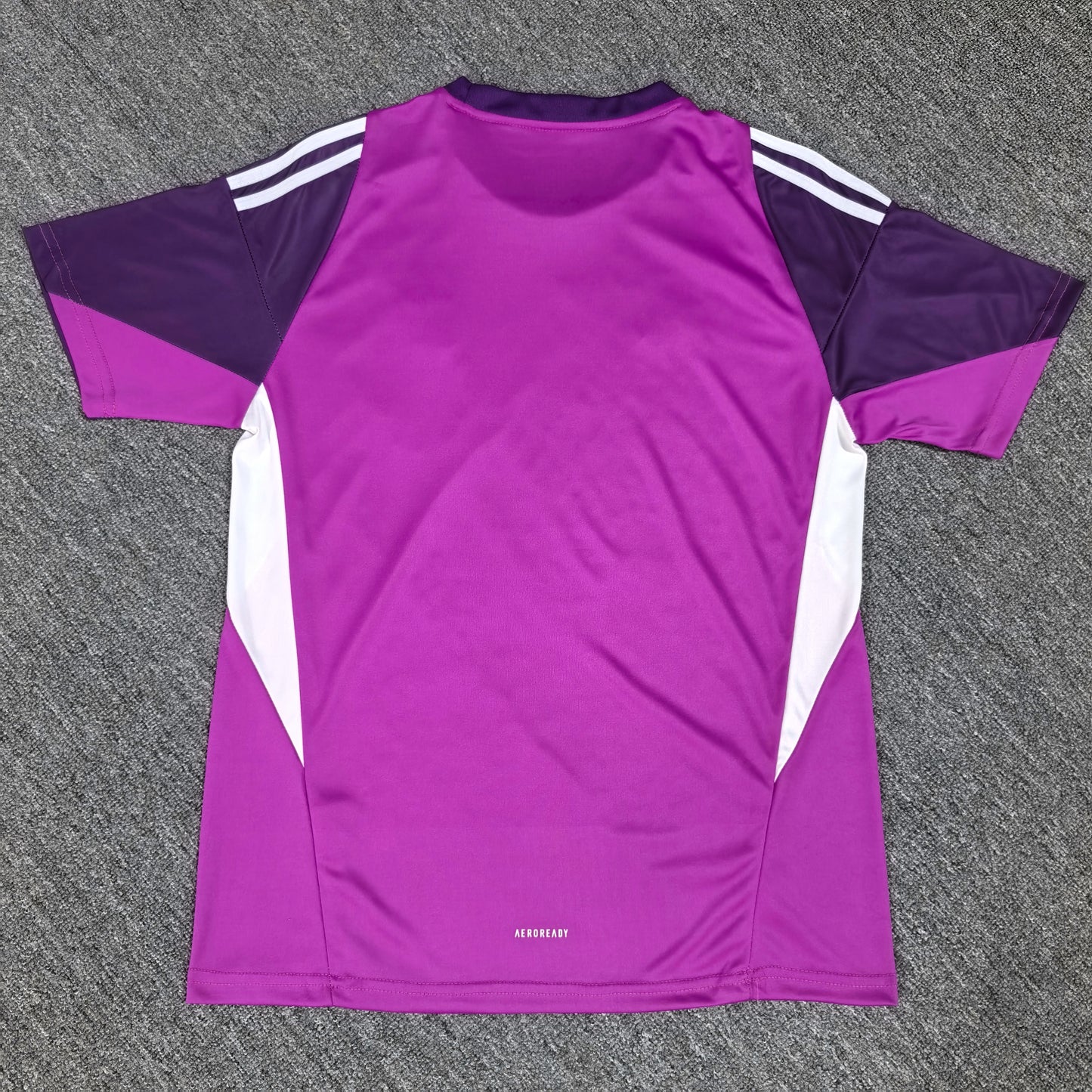 Algeria 24/25 jersey