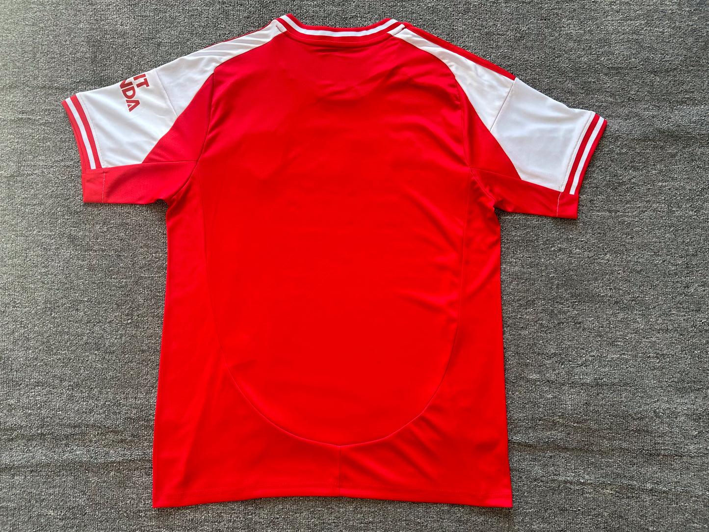 Arsenal 24/25 jersey