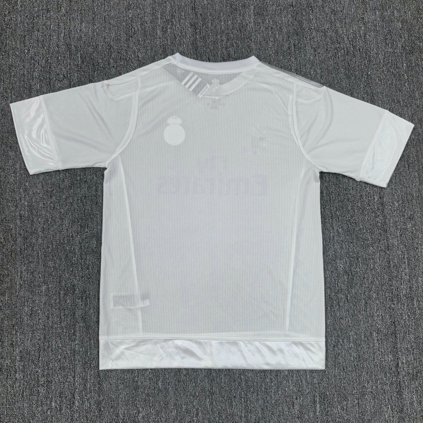 Real Madrid Retro Jersey 17/18