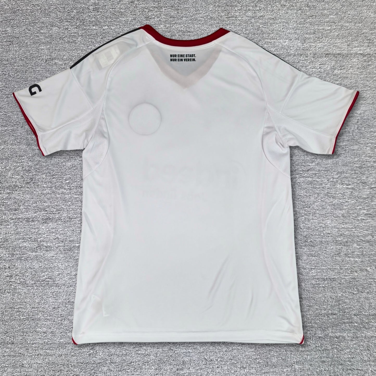 Maillot Frankfurt Extérieur 25/26