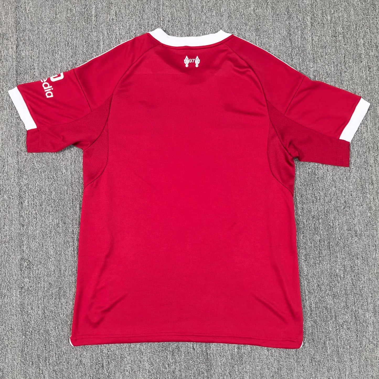 Liverpool 25/26 jersey
