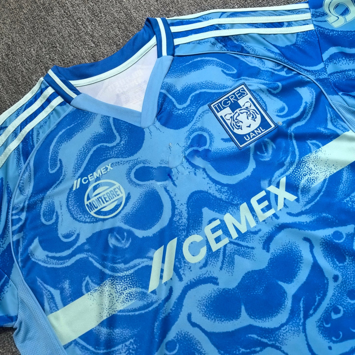 Maillot Tigres UANL Extérieur 25/26