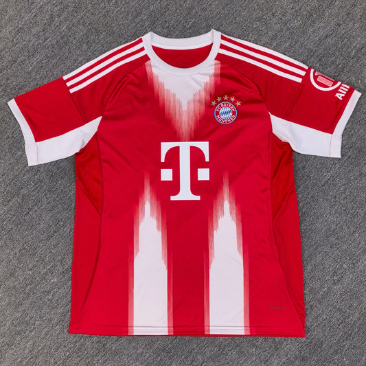 FC Bayern 25/26 Jersey