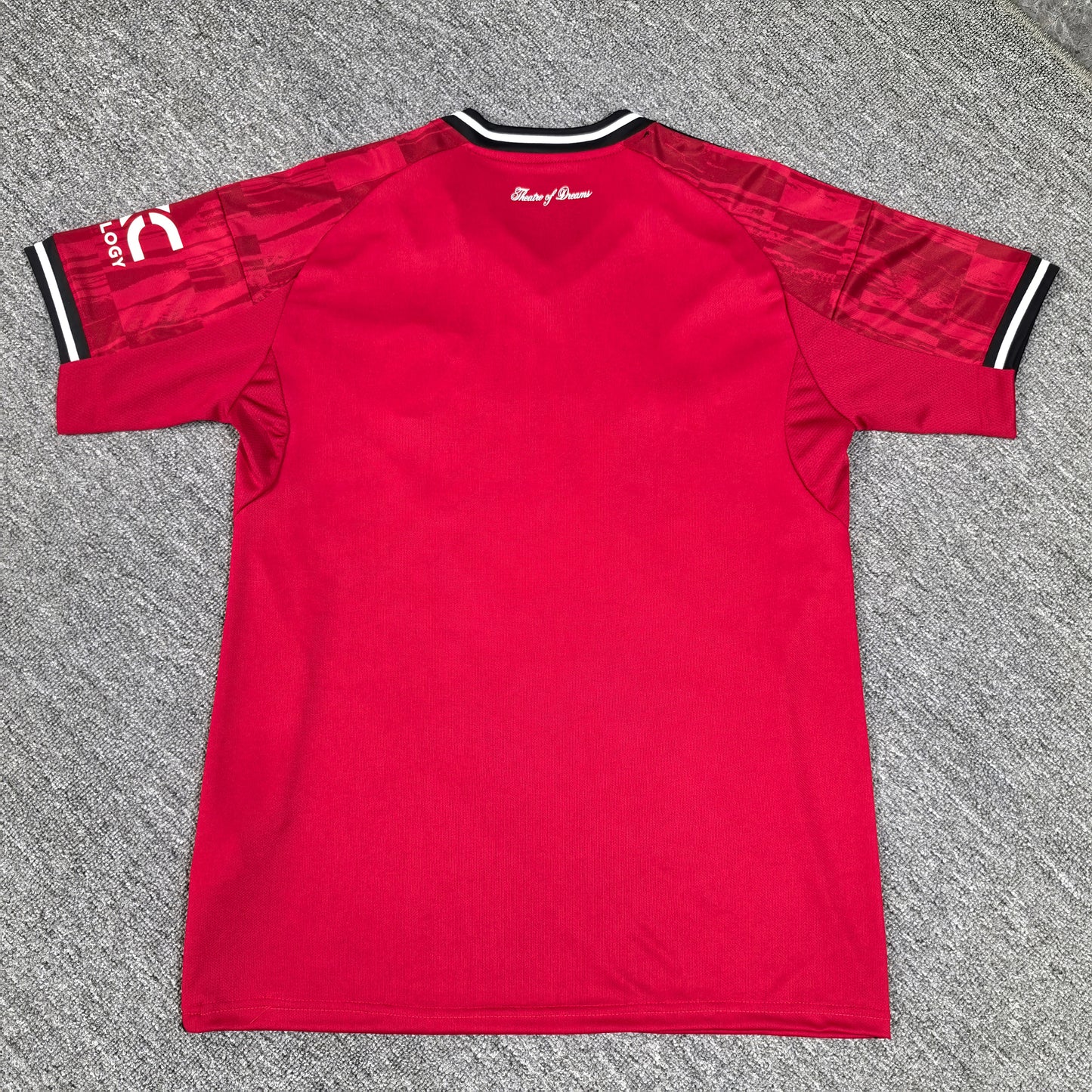 Manchester United jersey 25/26