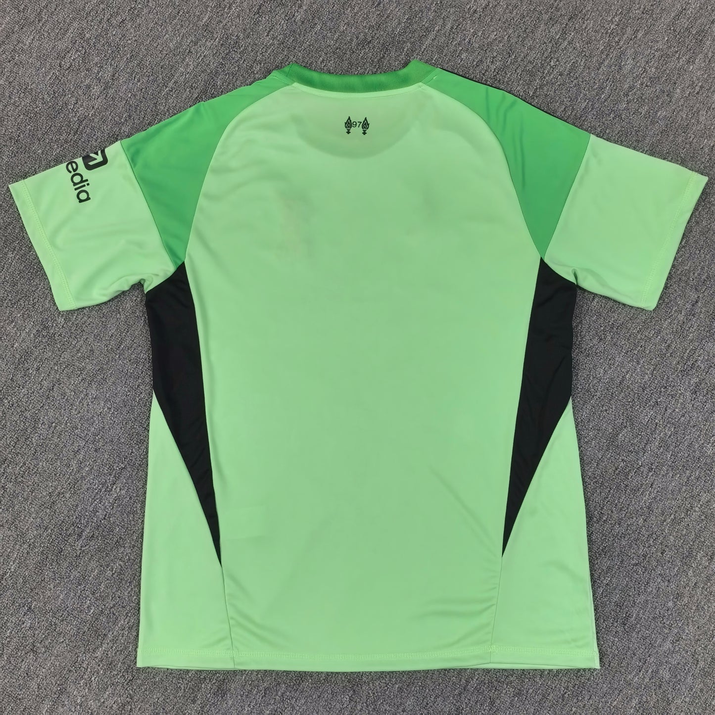 Liverpool 25/26 jersey