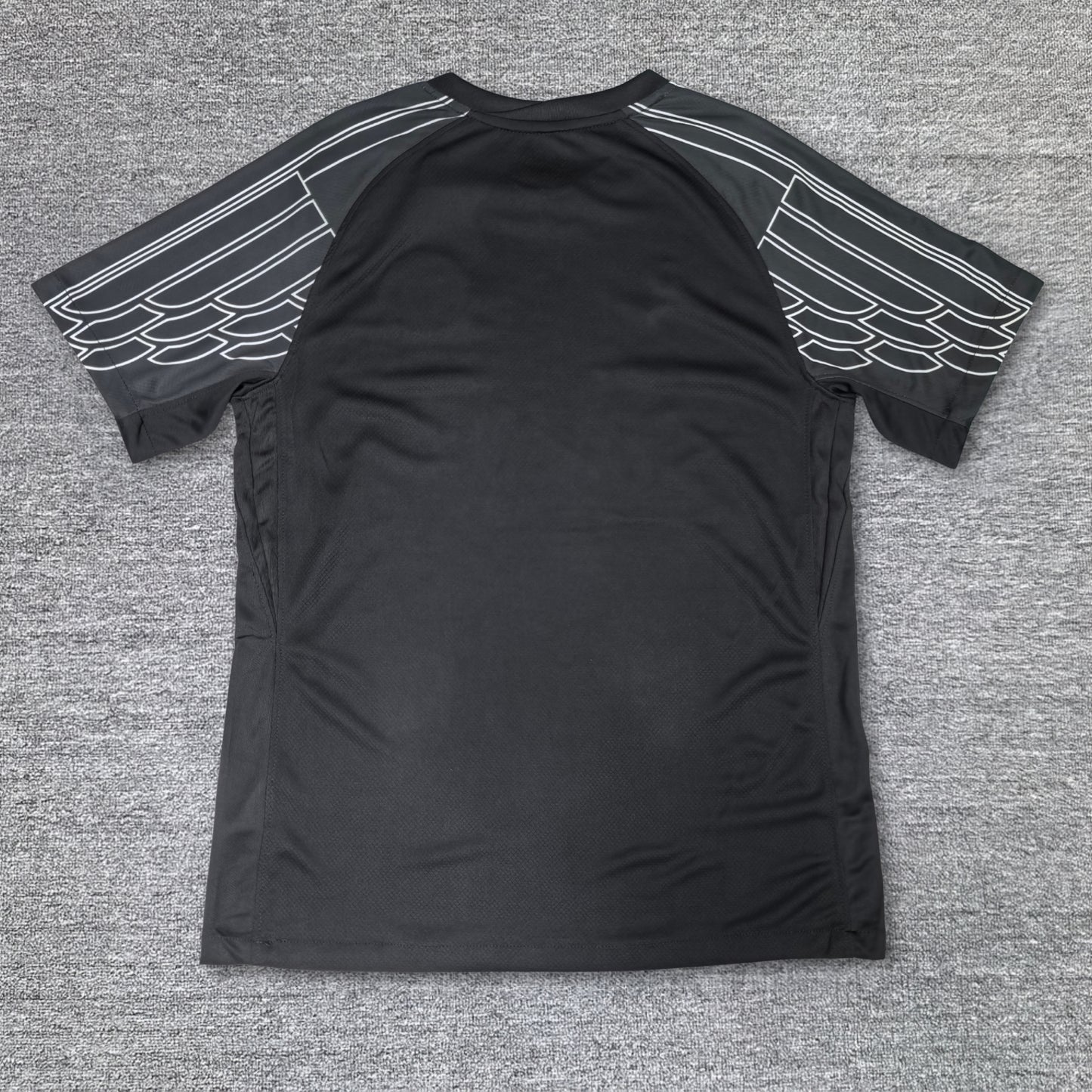 Paris Edition Black Trikot 2025-2026