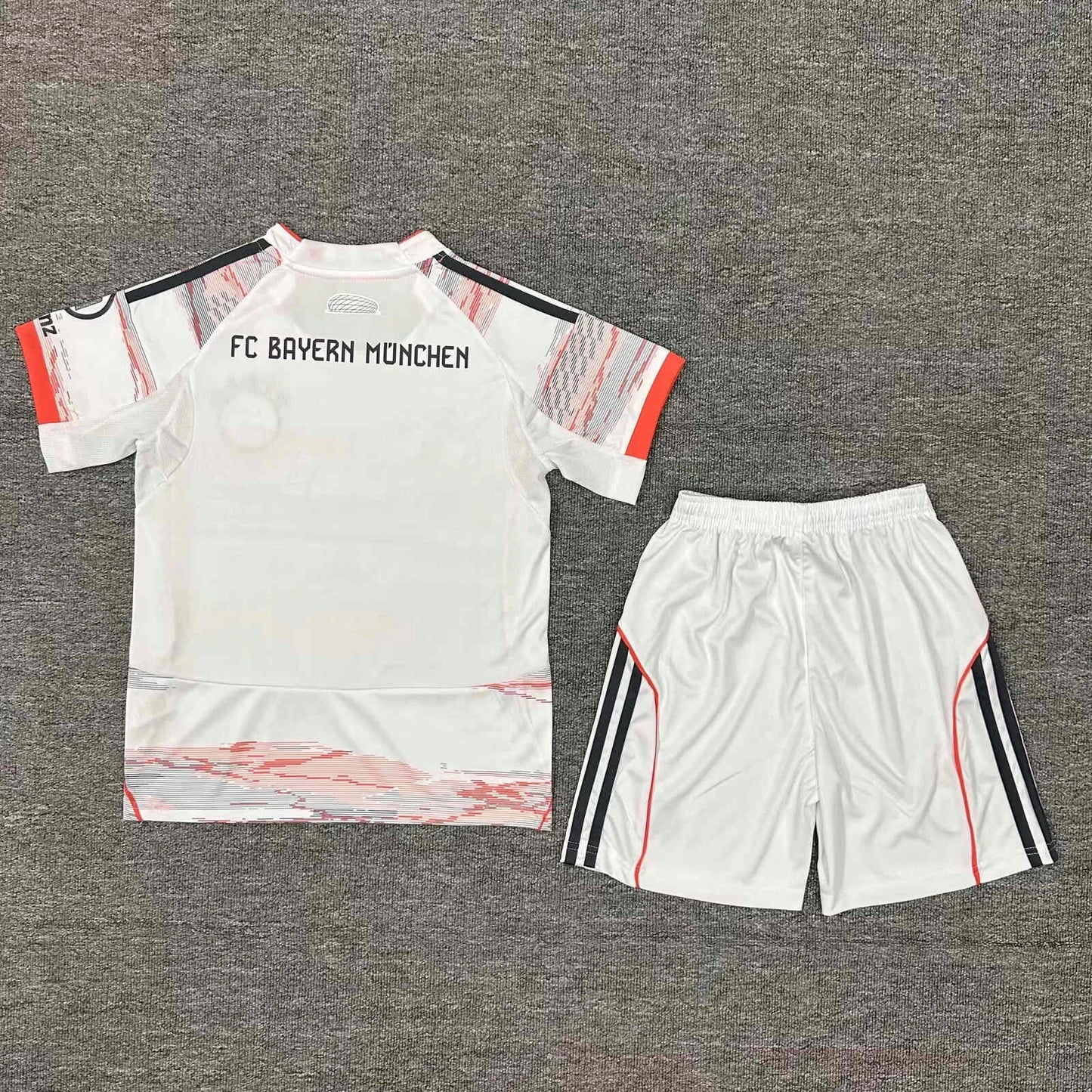 FC Bayern 25/26 Children's Set