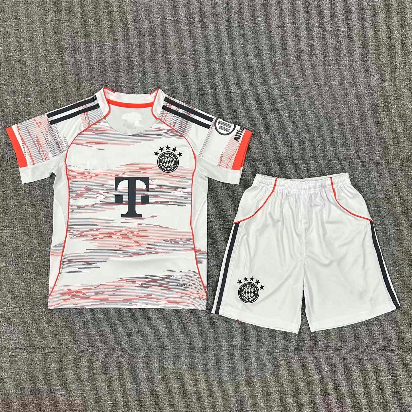 FC Bayern 25/26 Children's Set