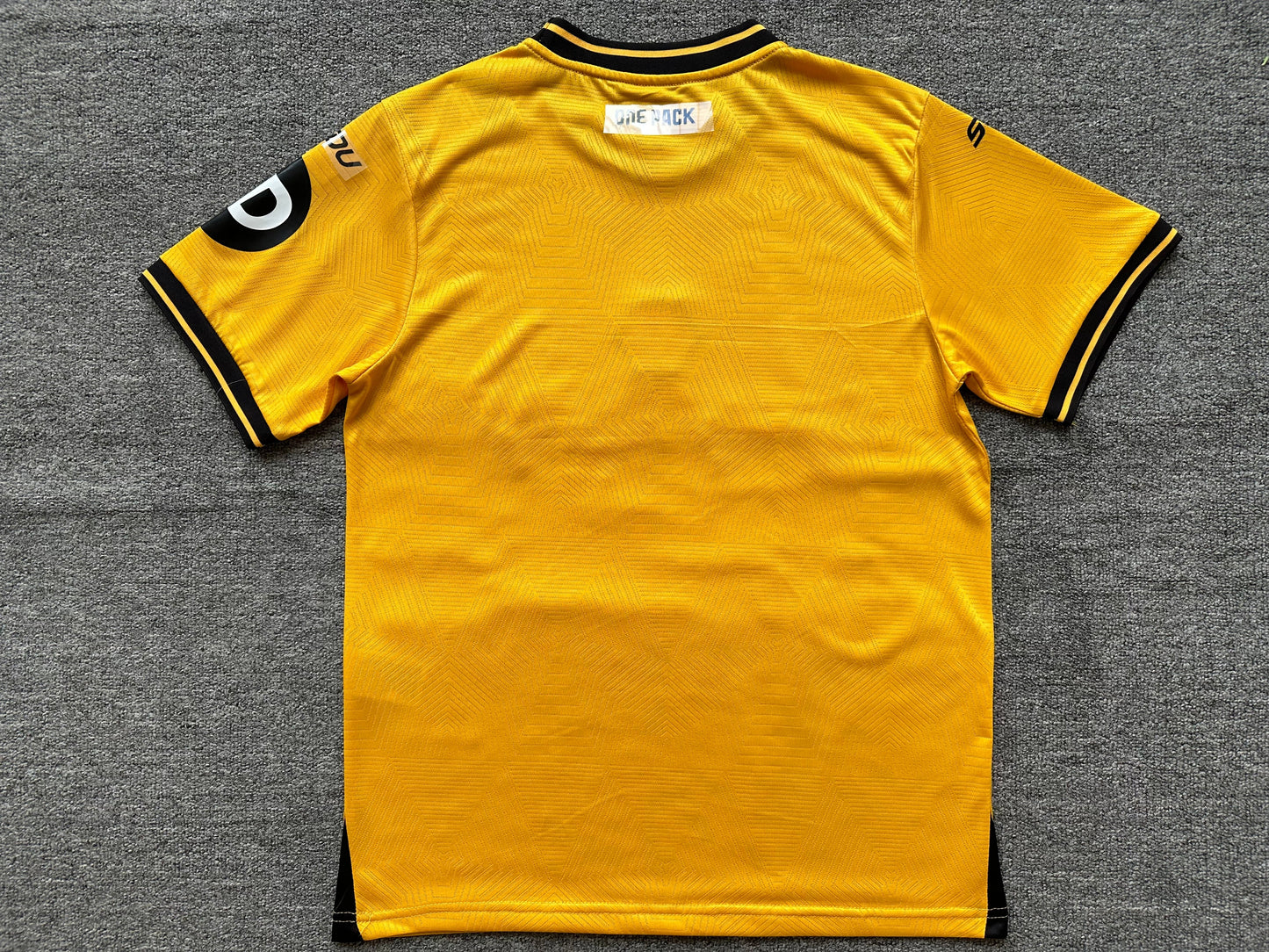 Maillot Domicile Wolverhampton 24/25