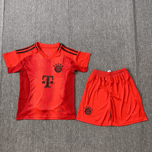Ensemble Enfant FC Bayern 24/25