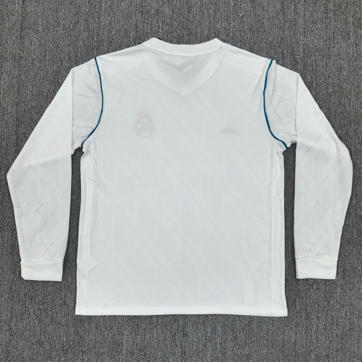 Maillot Real Madrid Retro Manches Longues 17/18