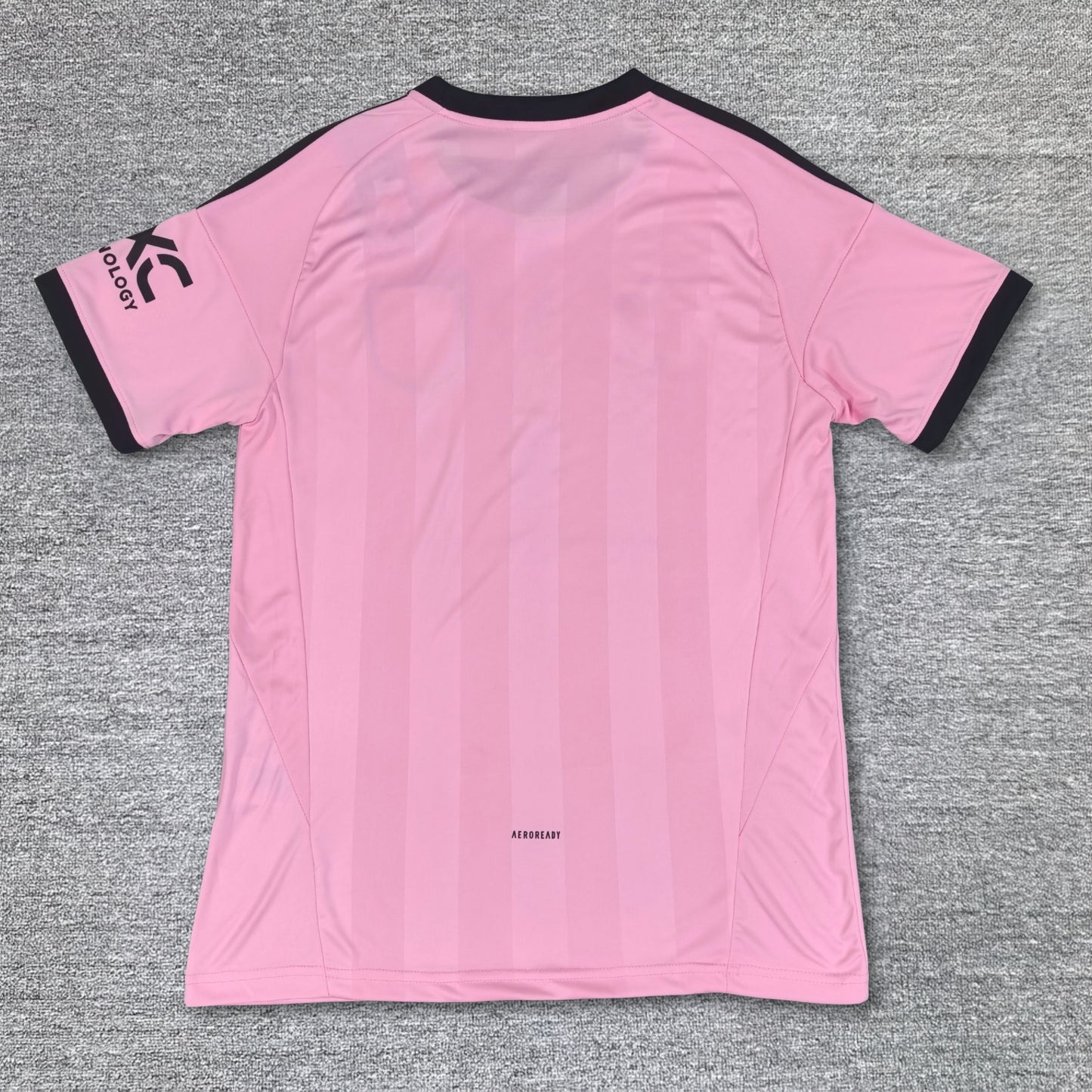 Manchester United jersey 25/26